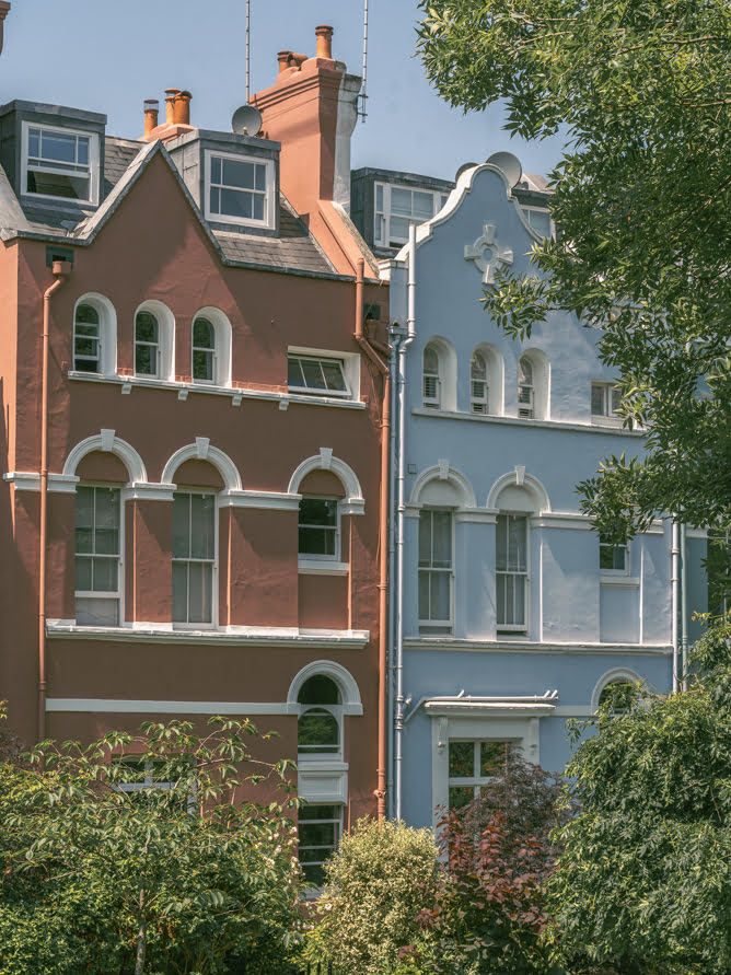 Visite guidée en français du quartier de Notting Hill et de ses célèbres façades colorées