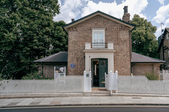 Visite guidée de la Maison du peintre anglais William Turner à Twickenham, au sud-ouest de Londres