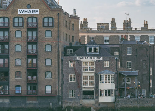 Les Docklands : Histoires et Secrets de la Tamise